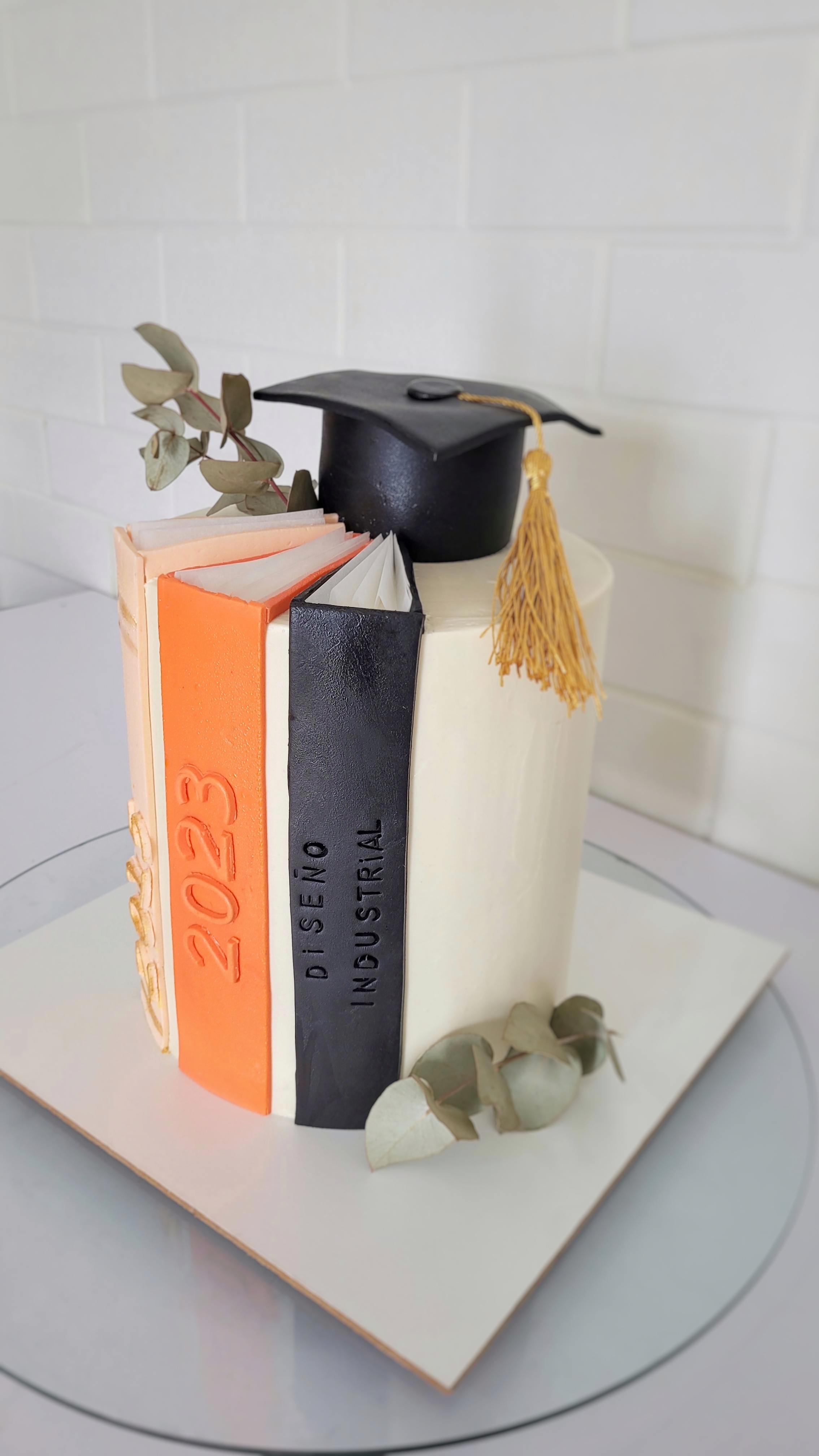 Torta de Diseño ALTA (menor diámetro y mayor altura)